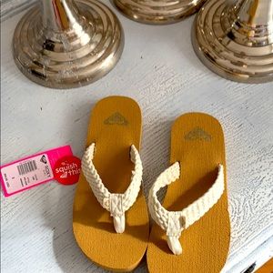NWT Roxy RG Porto Flip Flop